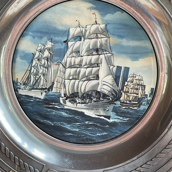 Commemorative plate, tall ships gather in NY harbor 1976 - Picture 2 of 11